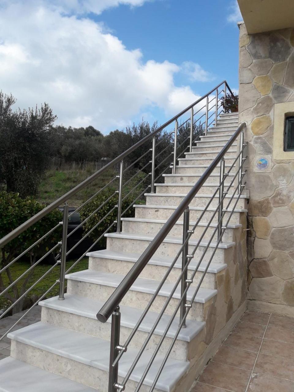 Bed and Breakfast Olive House Marathias Esterno foto